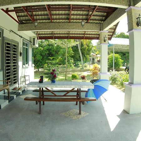 Twin Castle Homestay Kuala Pilah Kültér fotó