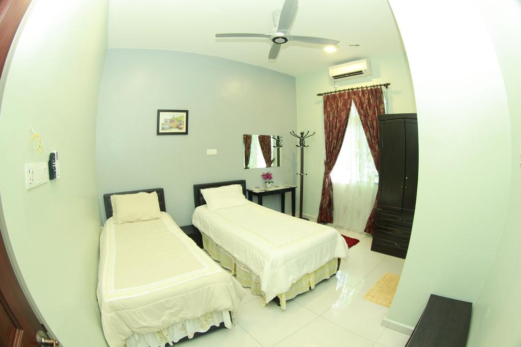 Twin Castle Homestay Kuala Pilah Kültér fotó