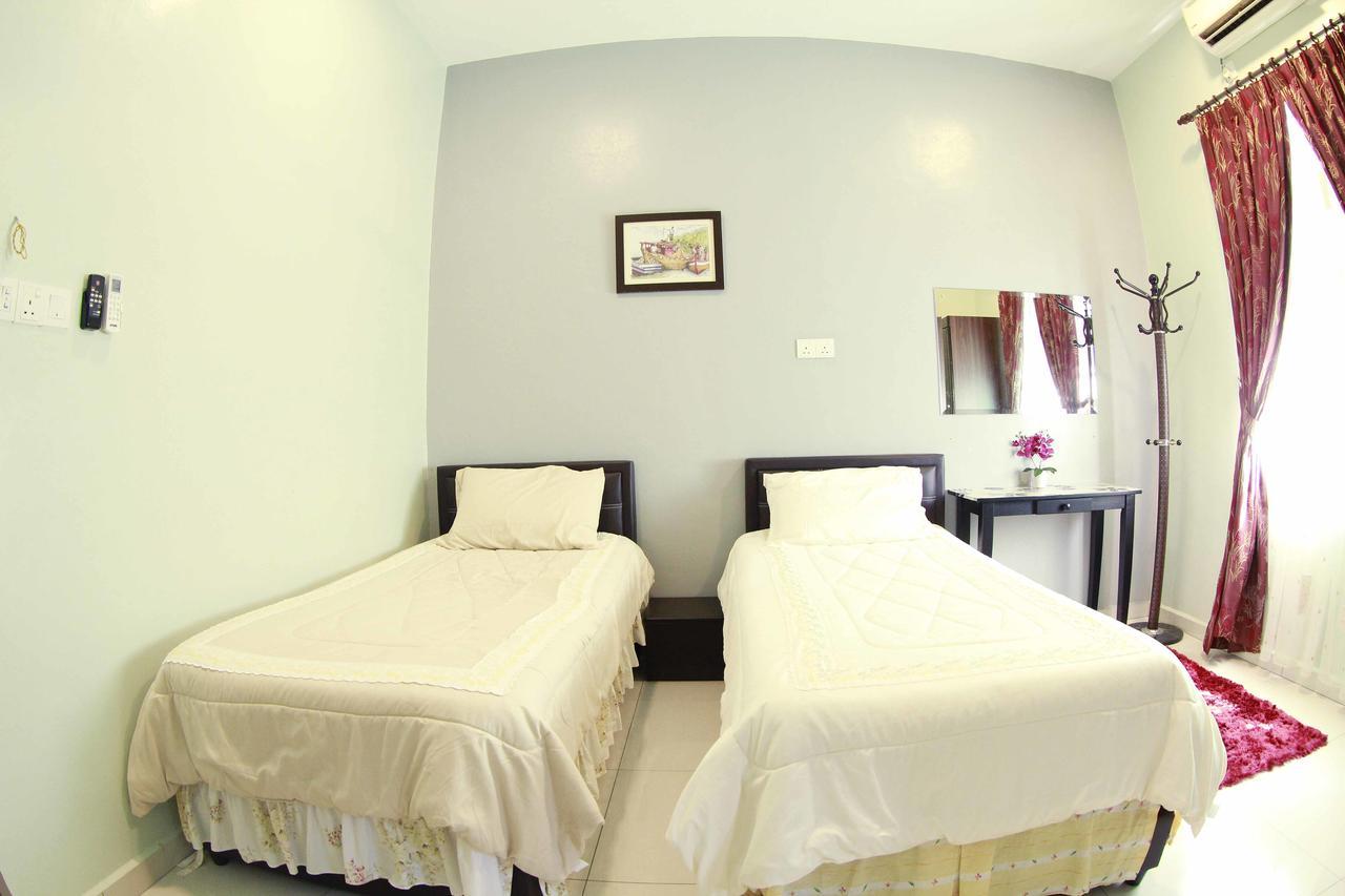 Twin Castle Homestay Kuala Pilah Kültér fotó